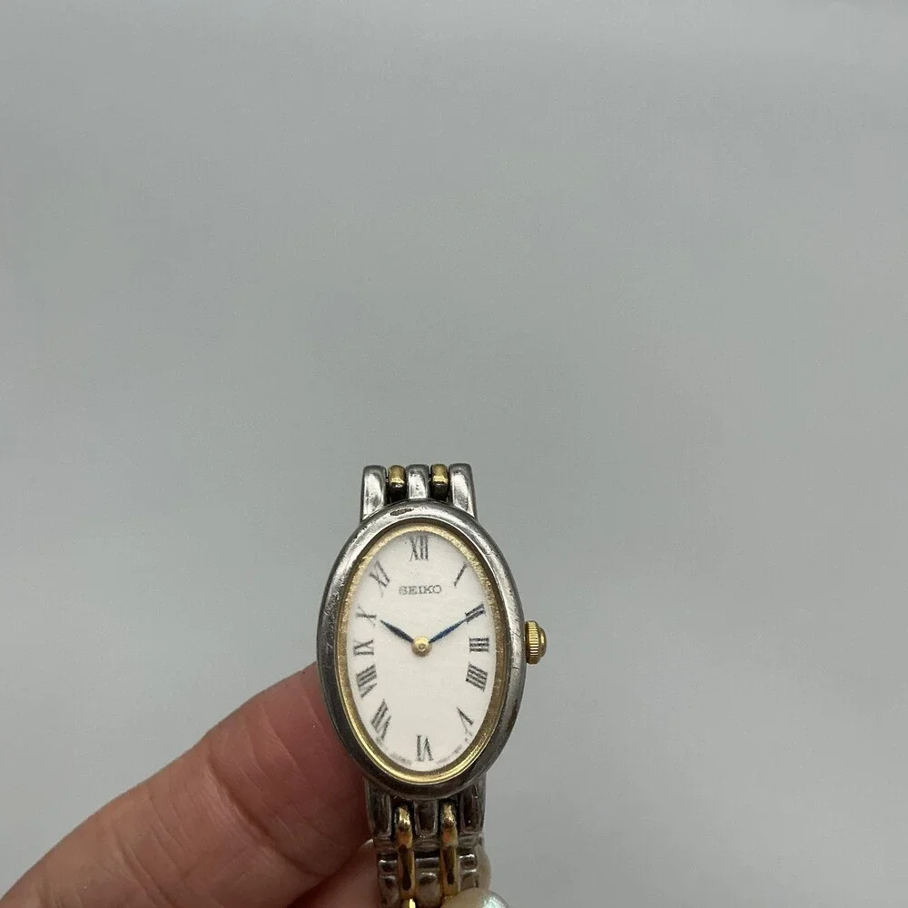 Vintage Seiko Womens Watch 17mm Two Tone Bracelet V400-1029 New Battery 7
